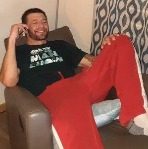 Meet your Posher, Smilan